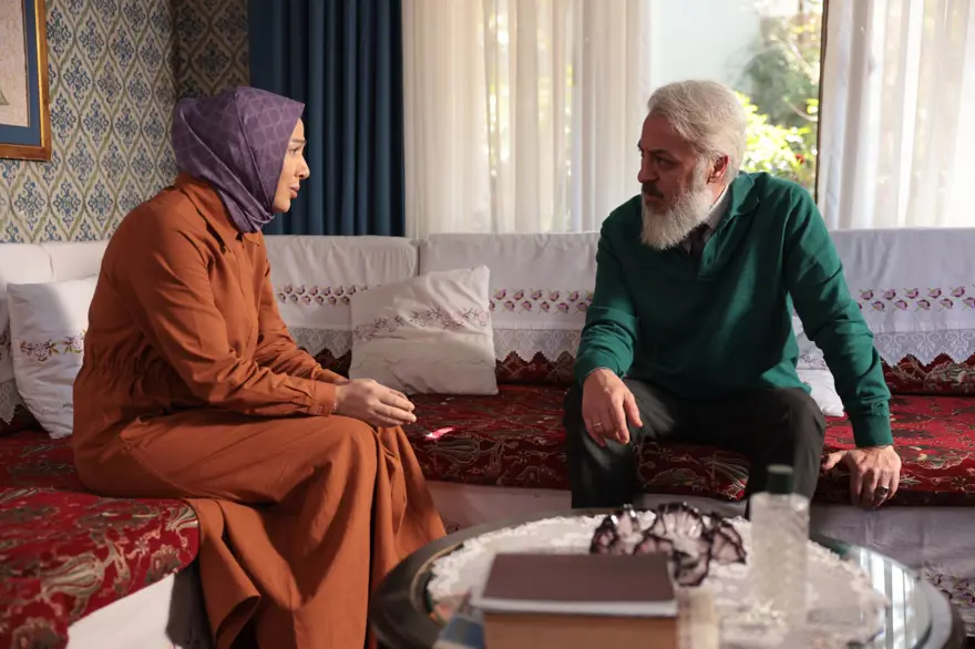 Ömer dizisinde şaşırtan izdivaç kararı! "Ömer, Gamze'yi deniyor" 1 Ömer dizisinde şaşırtan izdivaç kararı! "Ömer, Gamze'yi deniyor" 1