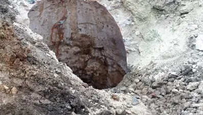 Trabzon'da yol çalışmasında tarihi kalıntı