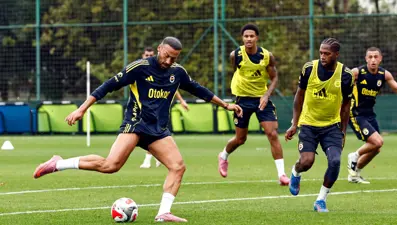 Fenerbahçe, hazırlıklarını sürdürdü