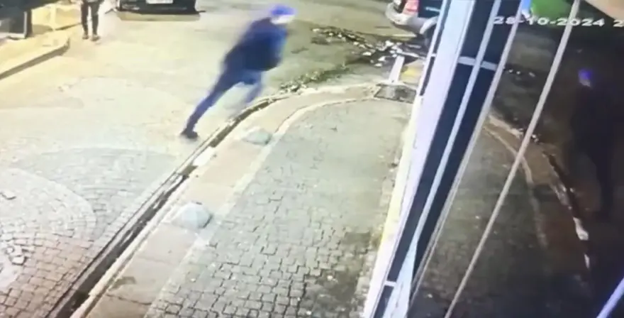 Hakkari'de başlayan husumet, İstanbul'a taşındı: Yolda gördü kurşun yağdırdı 4