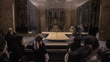 Hırka-i Şerif ne zaman ziyarete açılıyor? 2025 ziyaret saatleri belli oldu
