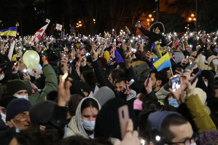 Dünyanın birçok yerinde Rusya protestoları var 24