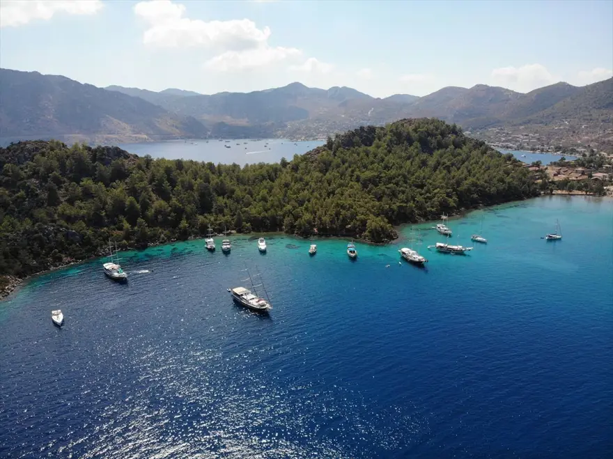 Muğla'nın el değmemiş koyları mavi yolculuk tutkunlarını ağırlıyor 15