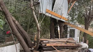 Ağrı’daki köyde 'rüzgar' hasarı