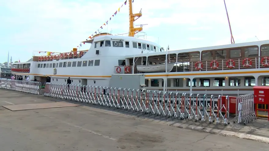 Tarihi Paşabahçe Vapuru mavi sulara geri döndü 1