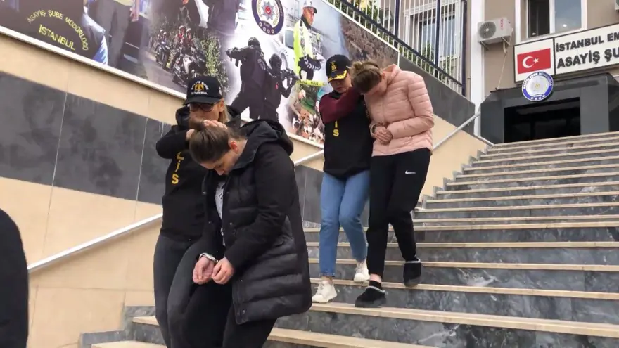 Sultan Vahdettin'in torununun evinden 11 milyonluk soygunun arkasından hizmetçi çıktı 4