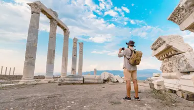 Kültür ve Turizm Bakanı Ersoy: 2028'de 100 milyon turist, 120 milyar gelire gelmeliyiz