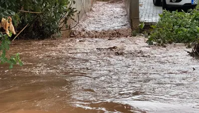 Fethiye sağanak yağışa teslim oldu