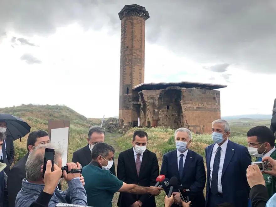 UNESCO listesindeki Anadolu'nun ilk Türk camisi Menuçehr Camii restore edilecek 6