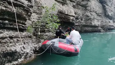 Antalya'da ırmağa giren üniversite öğrencisi boğuldu