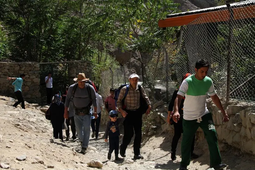 Tahran'da dağ yürüyüşleri 7