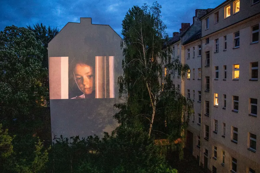 Berlin'de pencereden sinema günleri başladı 2 Berlin'de pencereden sinema günleri başladı 2