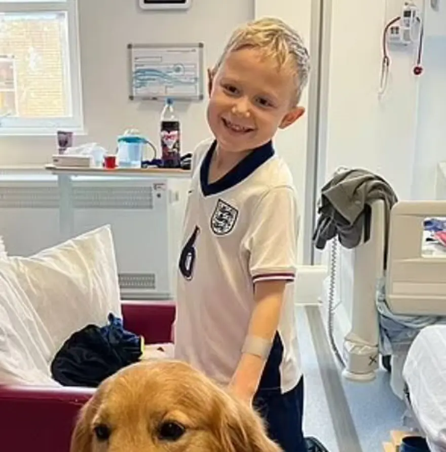 6 yaşındaki çocuğu grip sandılar ama lösemi olduğu ortaya çıktı: Boynundaki belirti her şeyi ele verdi 1