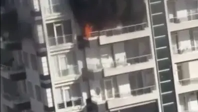 Diyarbakır'da 12 katlı binada yangın