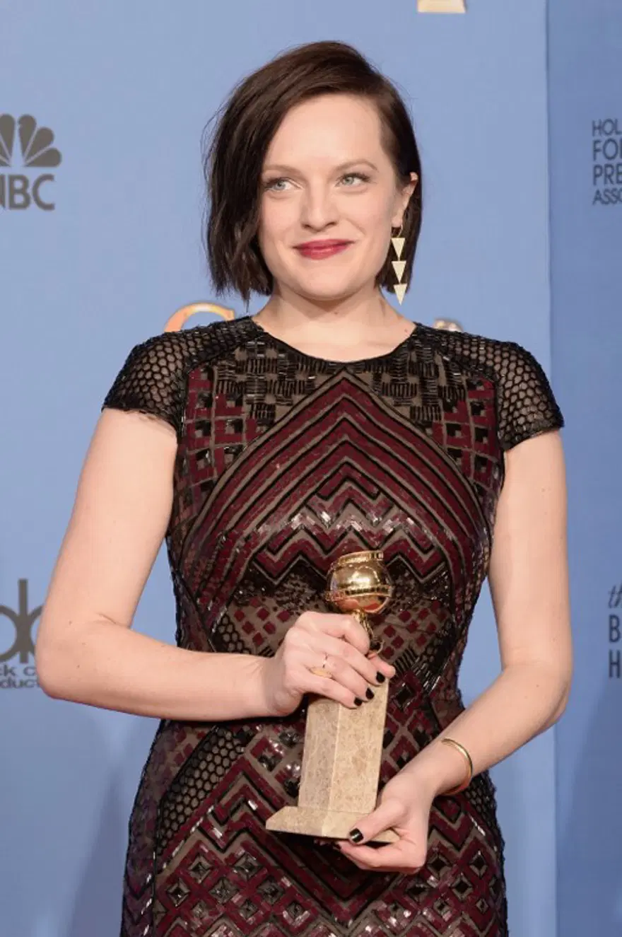 Elisabeth Moss, En İyi Kadın Oyuncu (Mini Dizi/TV Filmi) 4