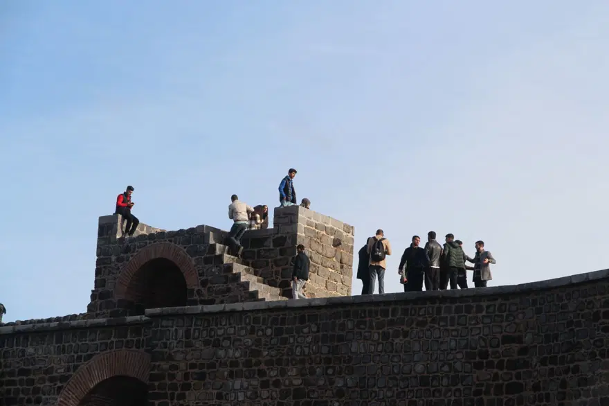 'TEHLİKELİ OLMASINA RAĞMEN ÇIKTIK' 4 'TEHLİKELİ OLMASINA RAĞMEN ÇIKTIK' 4