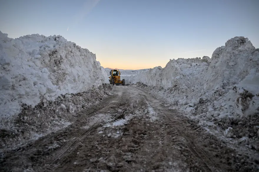 "Hudut kartalları" yeni yılı elleri tetikte karşıladı 25