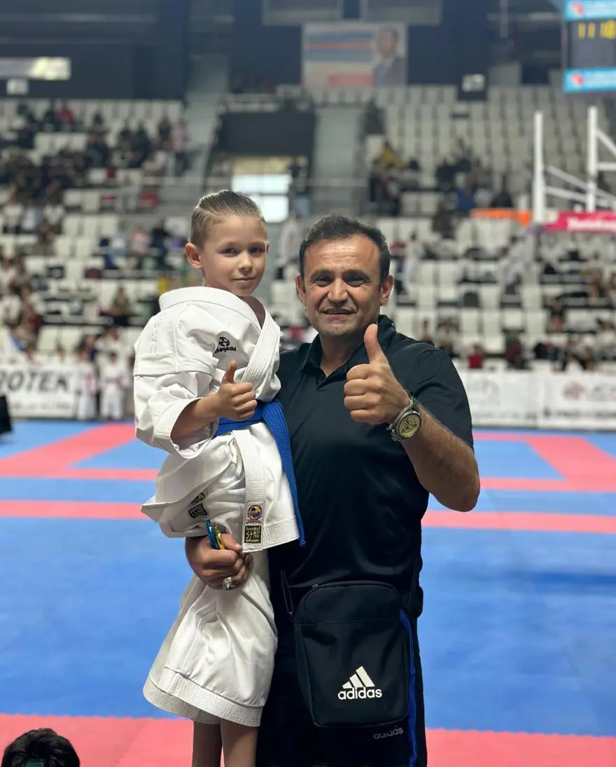 "GELECEK VADEDEN BİR SPORCUMUZDU" 3