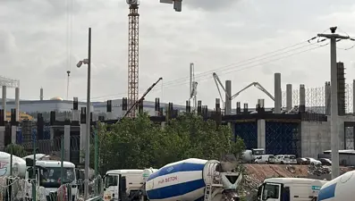 Çayırova'daki fabrika inşaatında iş kazası