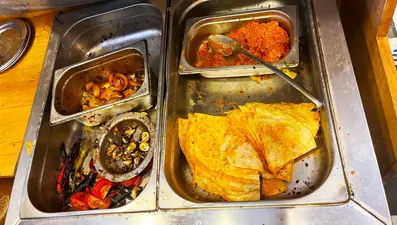 Antalya'daki restoranda mide bulandıran görüntüler: Süresiz mühürlendi