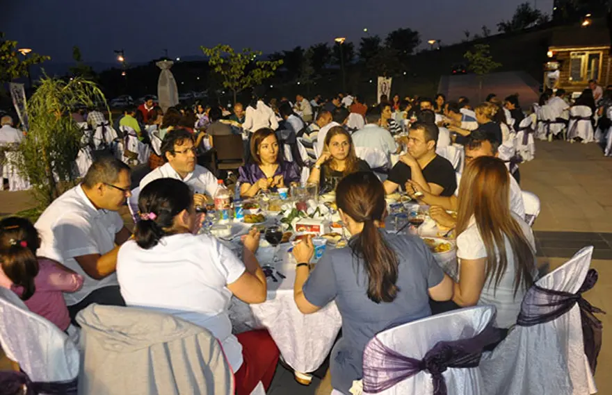 En geç oruç Edirne'de açılacak 3