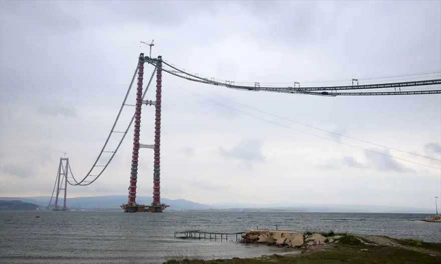 "Çanakkale Boğazı'nın gerdanlığı" için 1500 gündür arı gibi çalışıyorlar 3