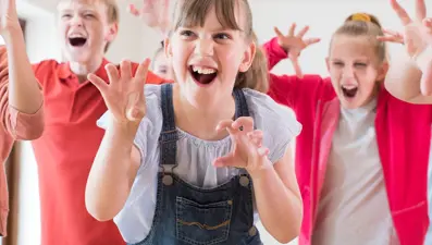 AKM Çocuk Sanat Merkezi'nde çocuklara drama dersi