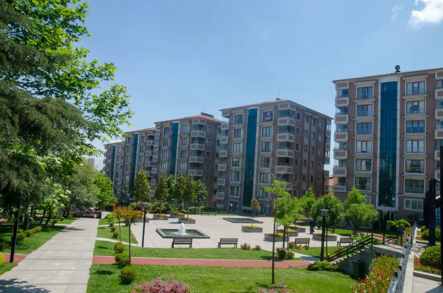 Lüks sitelerin yönetim sorunu: Suç örgütleri peşinde 13 Lüks sitelerin yönetim sorunu: Suç örgütleri peşinde 13