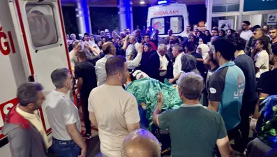 Sacda ekmek pişirilirken benzin bidonu patladı: 6 yaralı