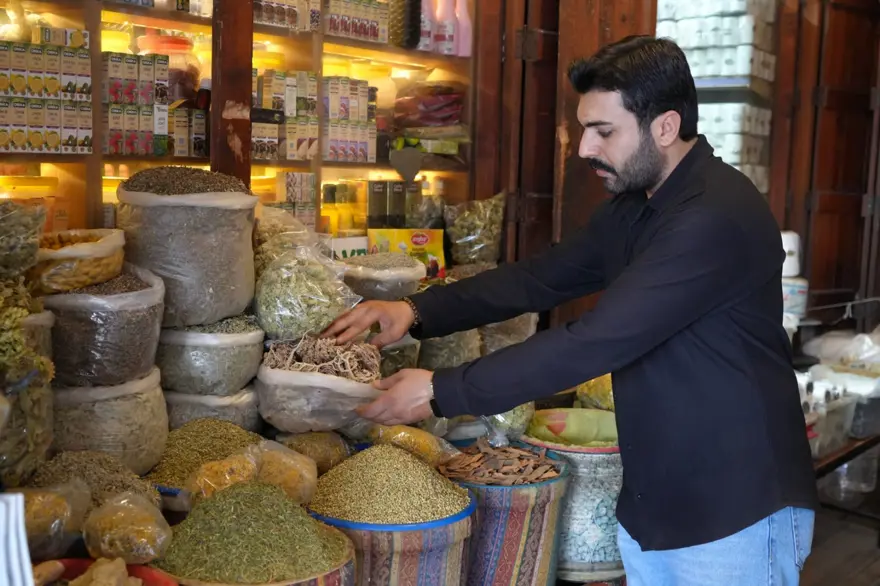 İlaç yerine tercih ediyorlar: Sütle kaynatınca öksürük ve balgamı kesiyor 4 İlaç yerine tercih ediyorlar: Sütle kaynatınca öksürük ve balgamı kesiyor 4