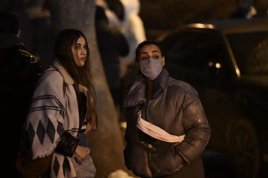 Depremin 2. yılında kayıplar anılıyor 23