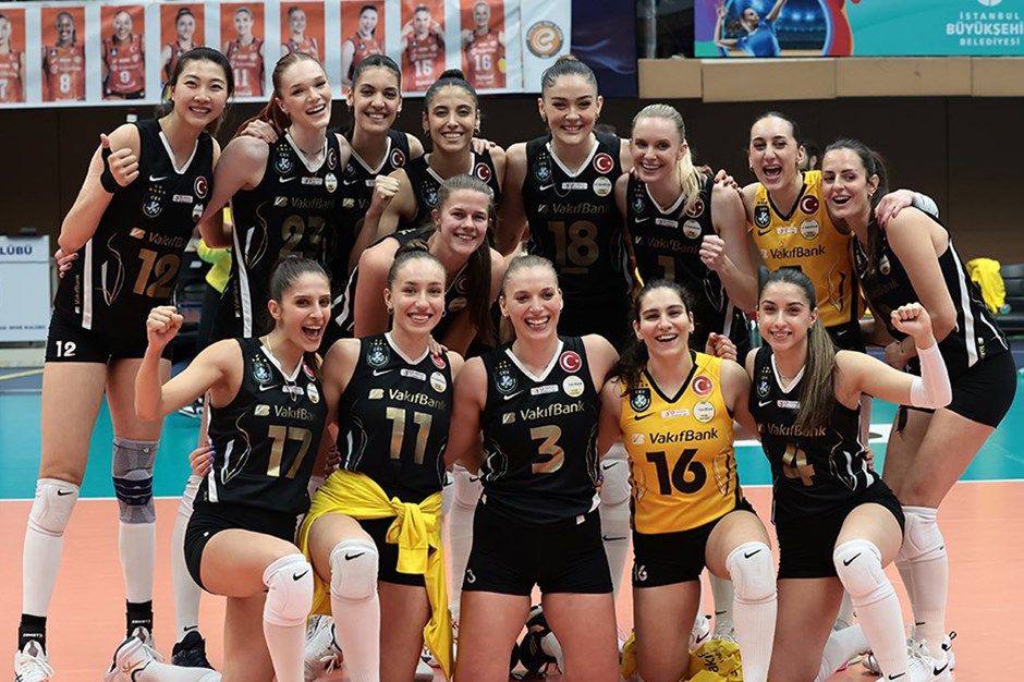 Sultanlar Ligi'nde ilk finalist VakıfBank