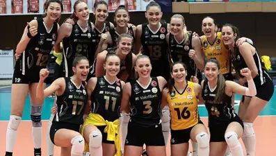Sultanlar Ligi'nde ilk finalist VakıfBank