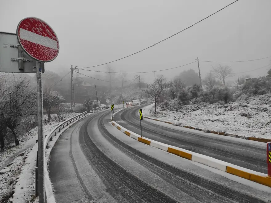 İstanbul'da kar başladı: İşte ilk fotoğraflar 25