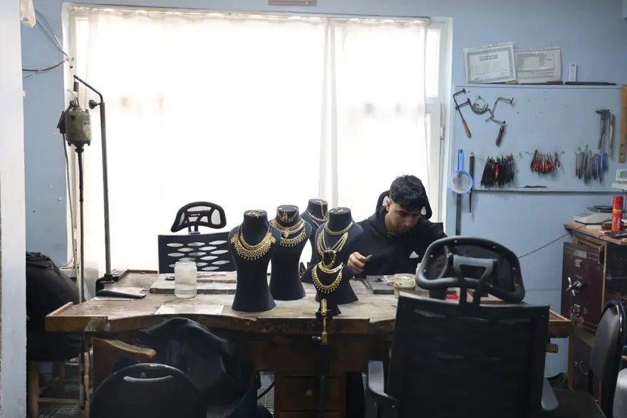 ''EL SANATIMIZI ÖN PLANDA TUTUYORUZ'' 3