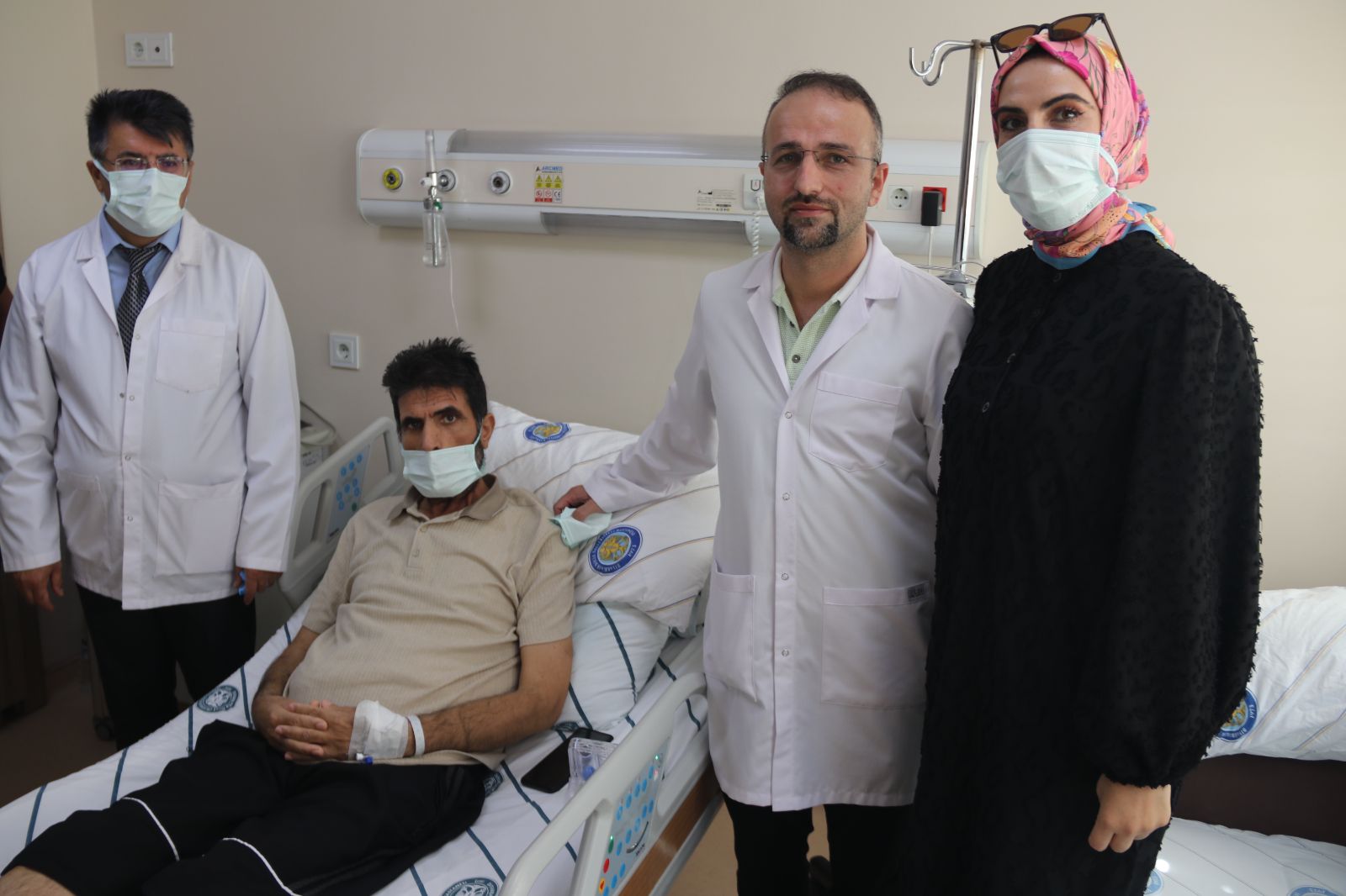 Donör olmak için 12 kilo verdi: Karaciğeriyle ağabeyini hayata bağladı