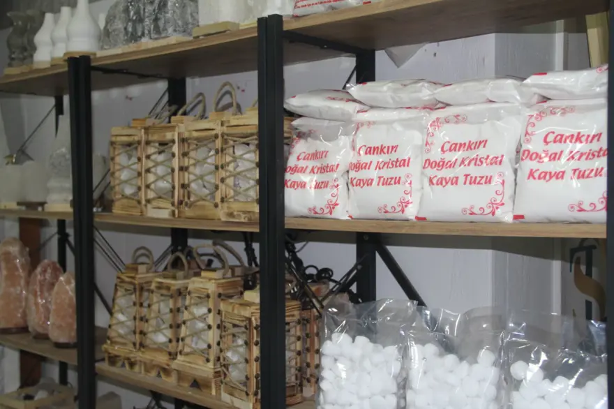 Dünyanın en saf tuzları arasında yer alıyor: Hayalindeki işi kurdu şimdi dört bir yana gönderiyor 1