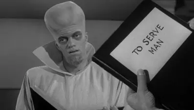 Kraliçenin ölümünü bilen medyumdan 2025 kehaneti: İnsanlığı kurtarmak için gelecekler!