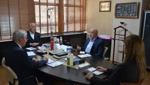 Türk-İş, Hak-İş ve DİSK, asgari ücret gündemiyle toplandı