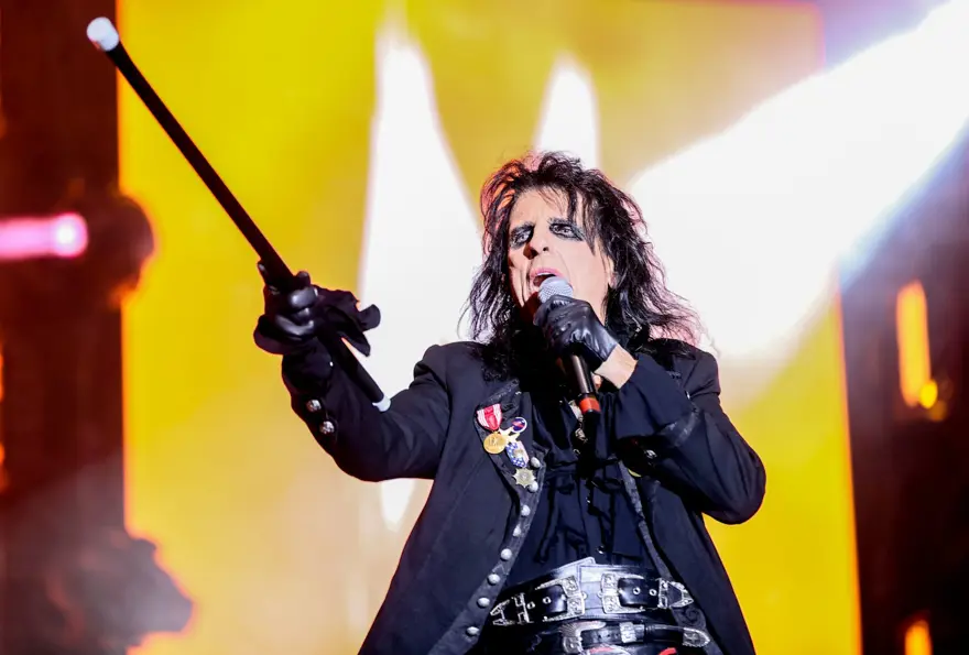 Johnny Depp'li Hollywood Vampires grubu İstanbul'da konser verdi 15