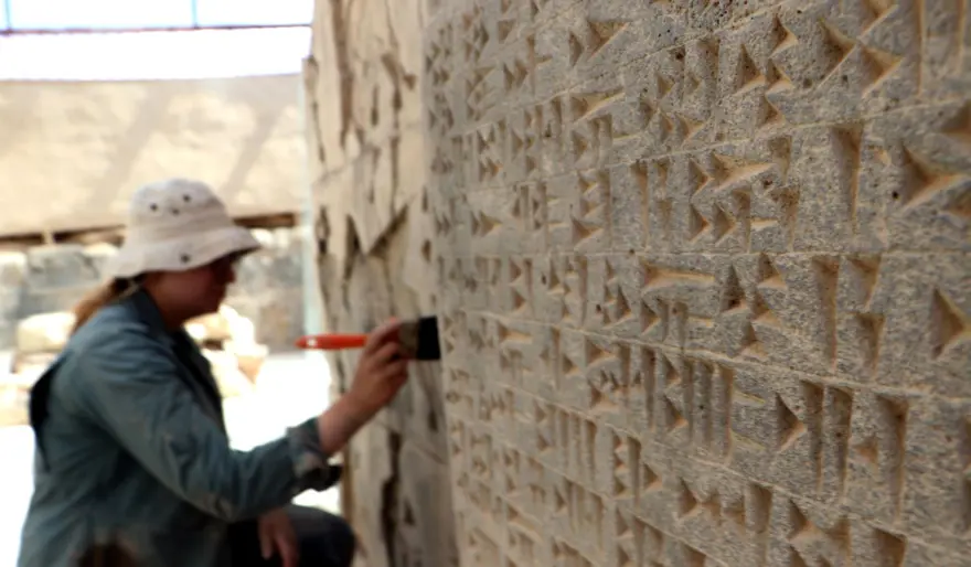 Urartu'nun DNA'sı araştırılıyor: ''Doğu Anadolu'da ilk kez böyle bir yapıya rastladık'' Urartu'nun DNA'sı araştırılıyor: ''Doğu Anadolu'da ilk kez böyle bir yapıya rastladık''