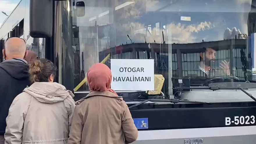 İstanbul’da metro hattında bakım çalışması | Yolcular İETTotobüsleriyle taşınıyor 2