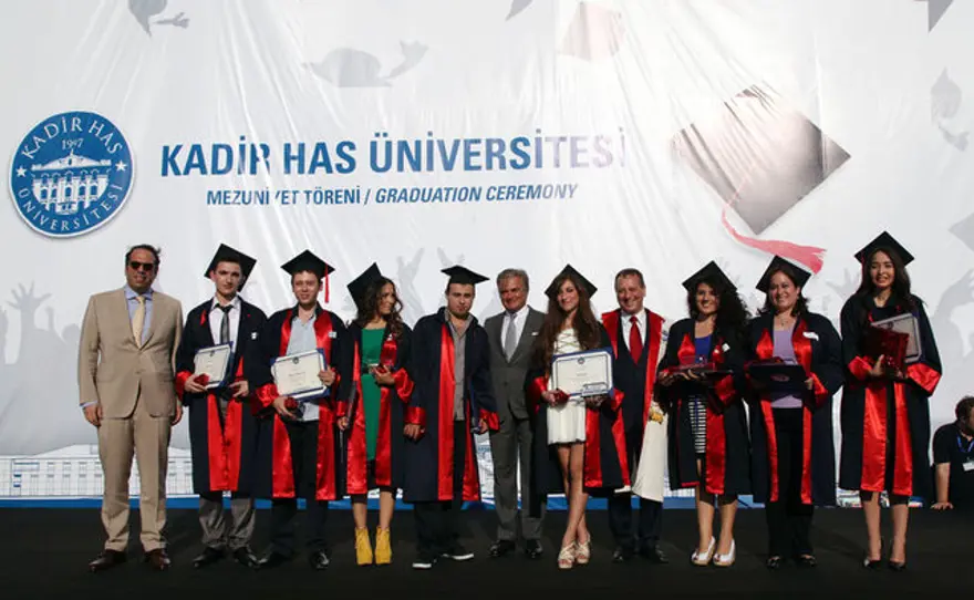 Dereceye giren öğrenciye 6 bin lira burs 21