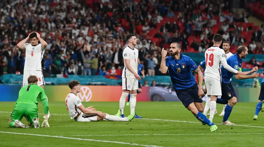 EURO 2020'de şampiyon İtalya 29