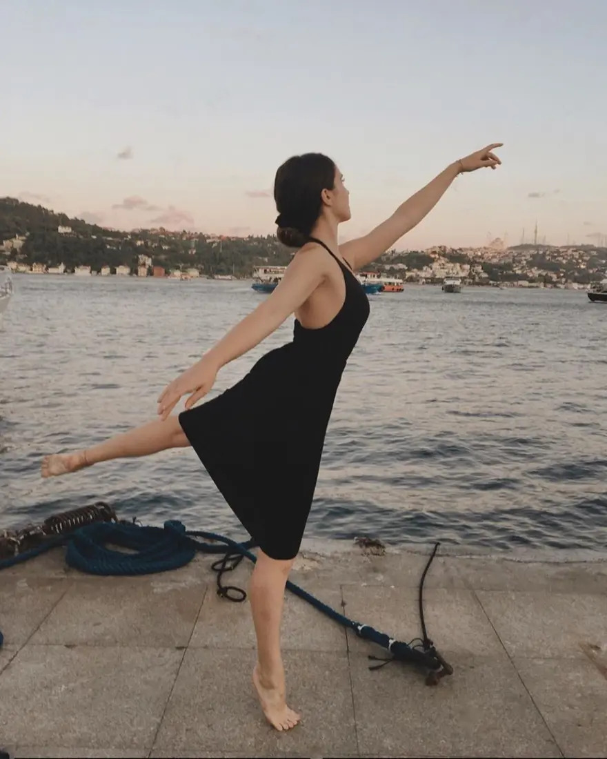 Güvercin'in Zülüf'ü Almila Ada: İzleyicinin beğendiği kadın tipinde miyim tartışılır 4