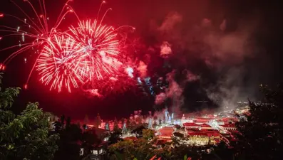 Dünyada yeni yıl coşkusu: 2025'e böyle "merhaba" dediler