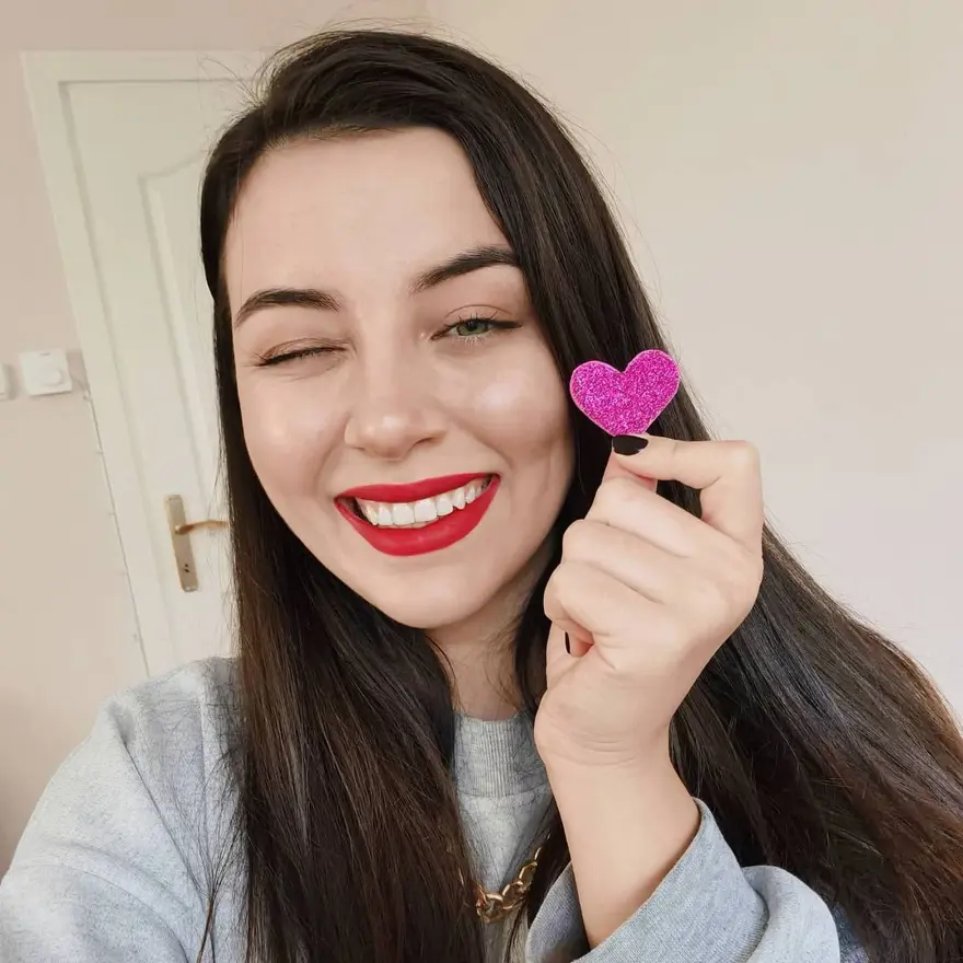 TikTok'un en çok takip edilen fenomenleri Nursema Altuntaş, Ceren Yaldız ve Yeliz Korkmaz konuştu, ntv,röportaj 28