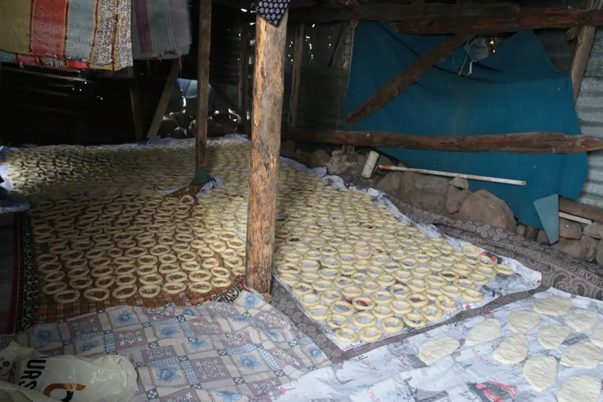 Kürül hazırlamak için toplandılar: Kışın sofralarda, imece usulü yaşatıyor 2