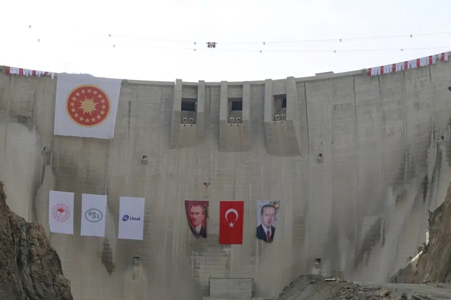 Yusufeli Barajı ve HES açıldı 10