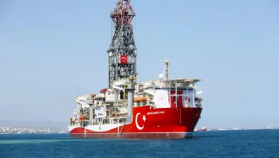 Abdülhamid Han, ilk sondajına başladı